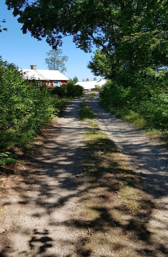 Stroenhult Farmhouse By The Lake Stronhult Esterno foto